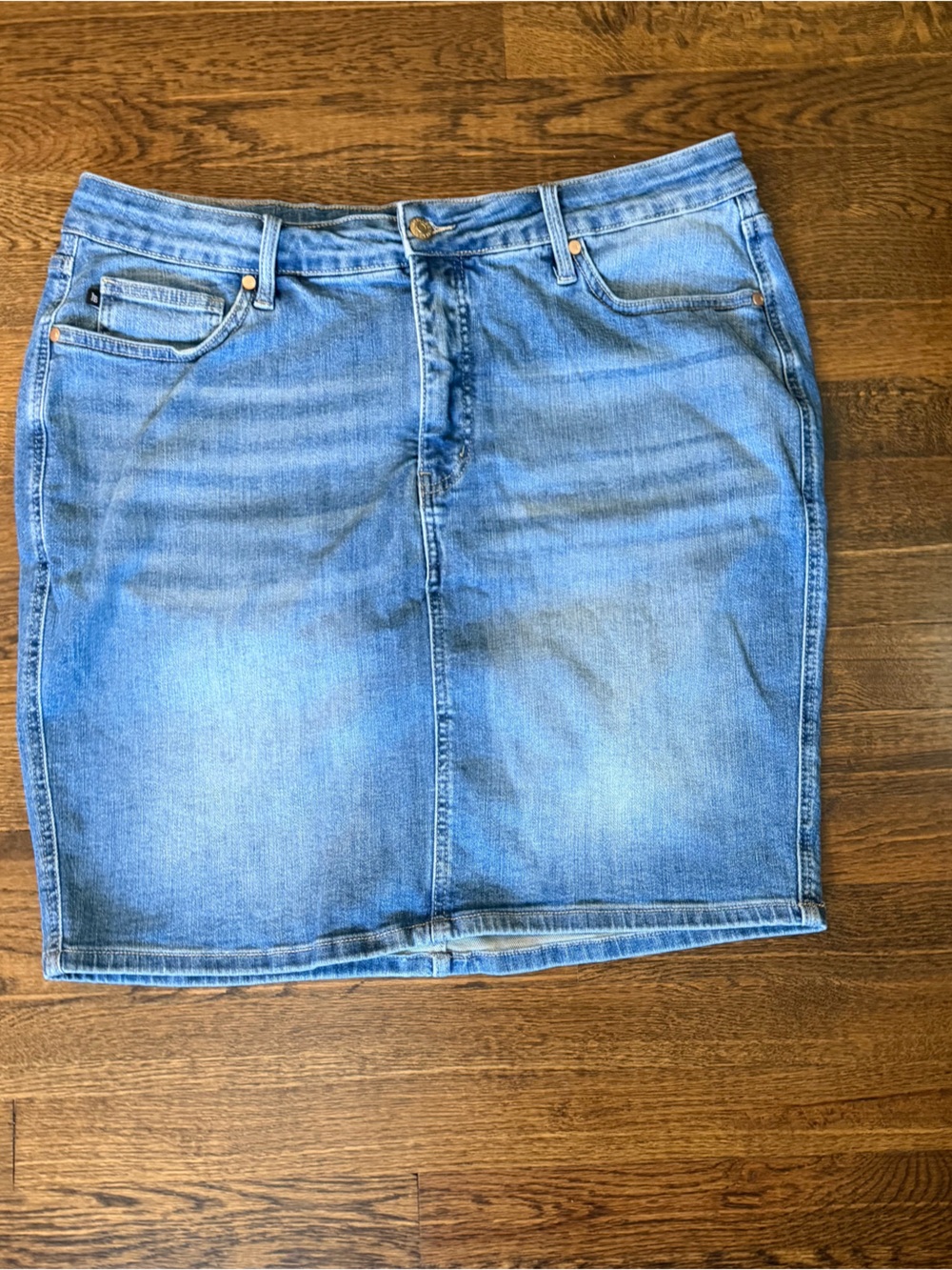 Judy Blue denim skirt